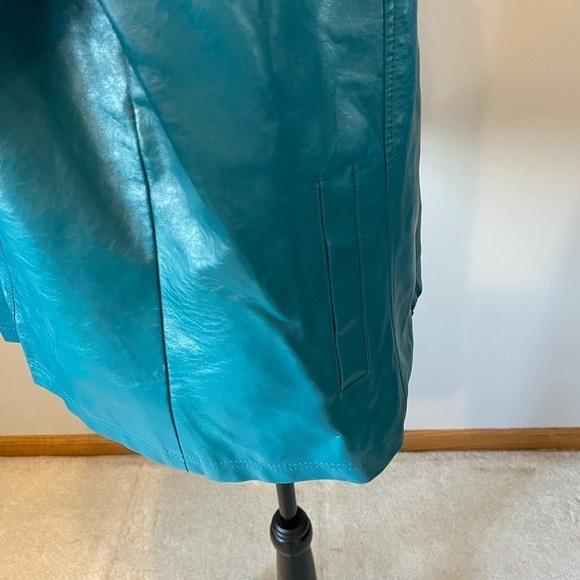 CJ Banks teal jacket in pleather type material in a size 1X - Picture 5 of 13